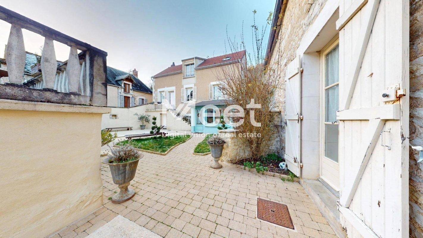 Maison à vendre, 215m², Chablis