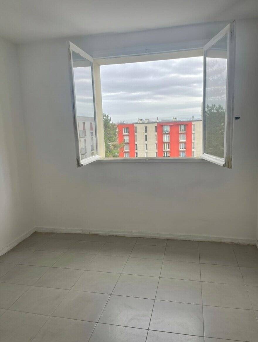 Appartement à louer, 58m², Noyon