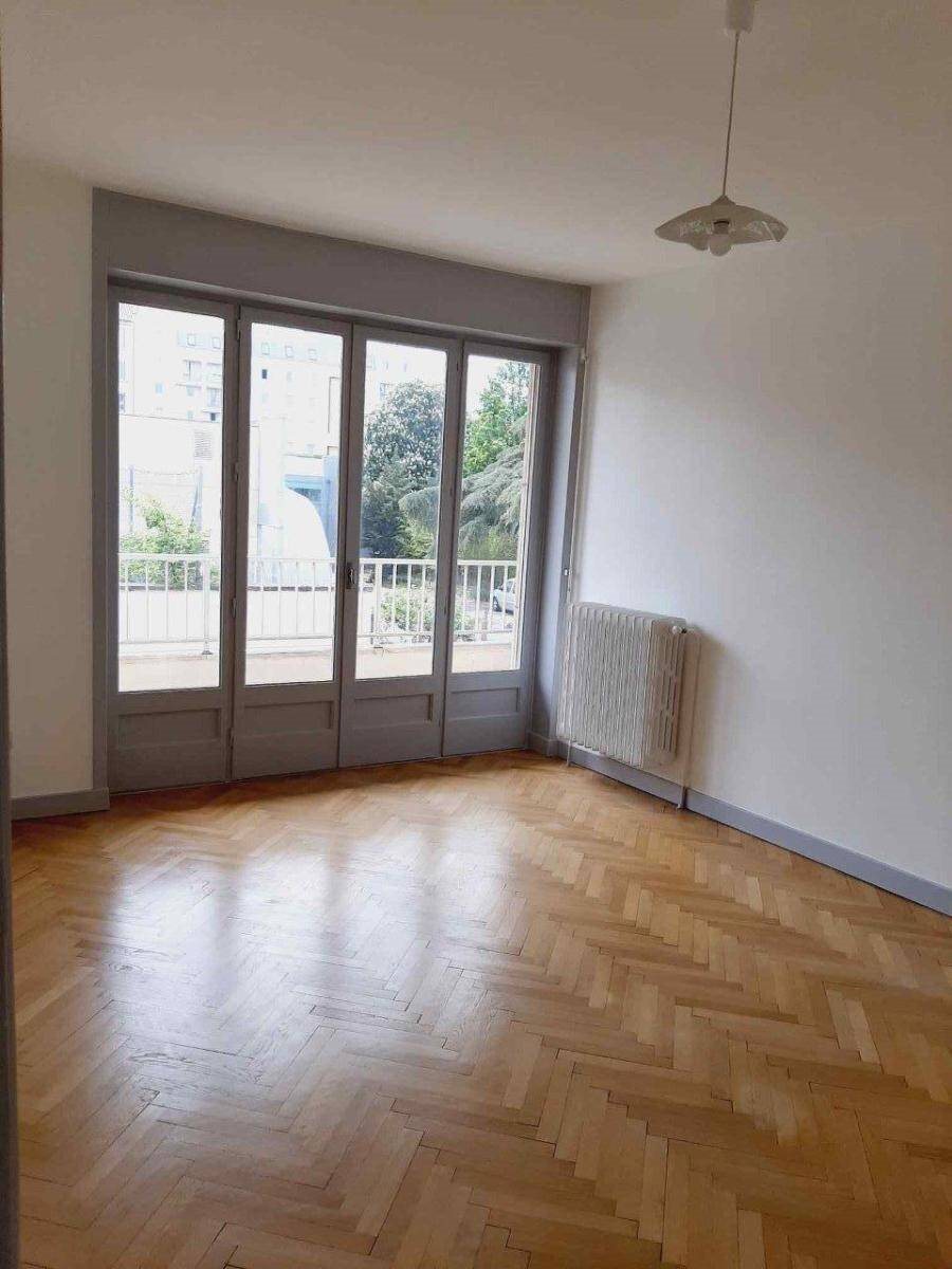 Appartement à louer, 47m², Lyon 8ème