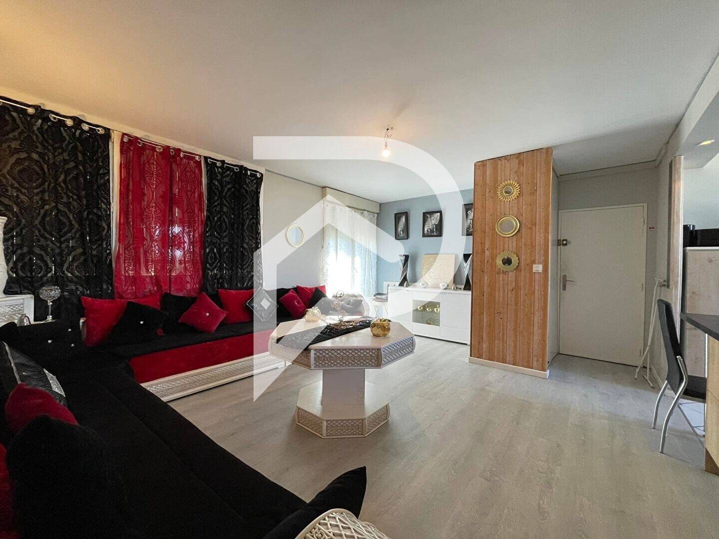 Appartement à vendre, 78m², Mourenx