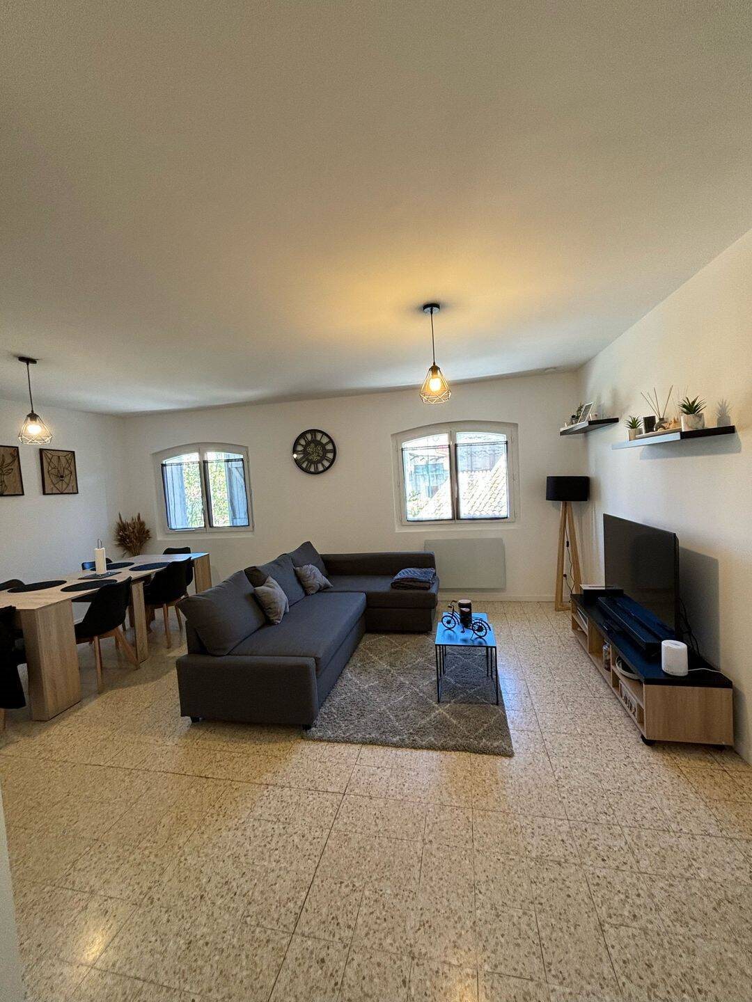 Appartement à louer, 62m², La Roque-d'Anthéron