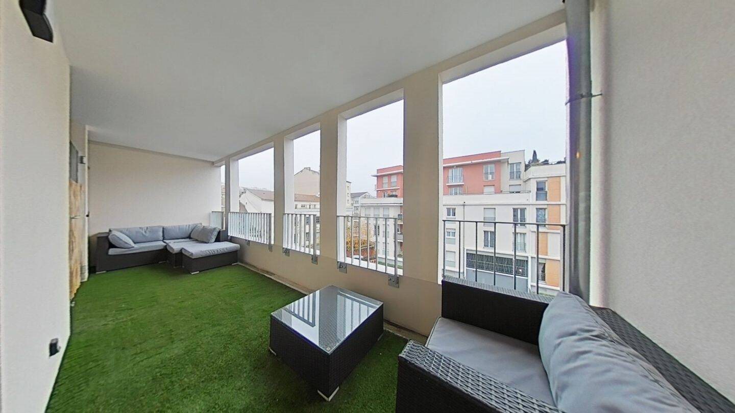 Appartement à louer, 43m², Saint-Etienne