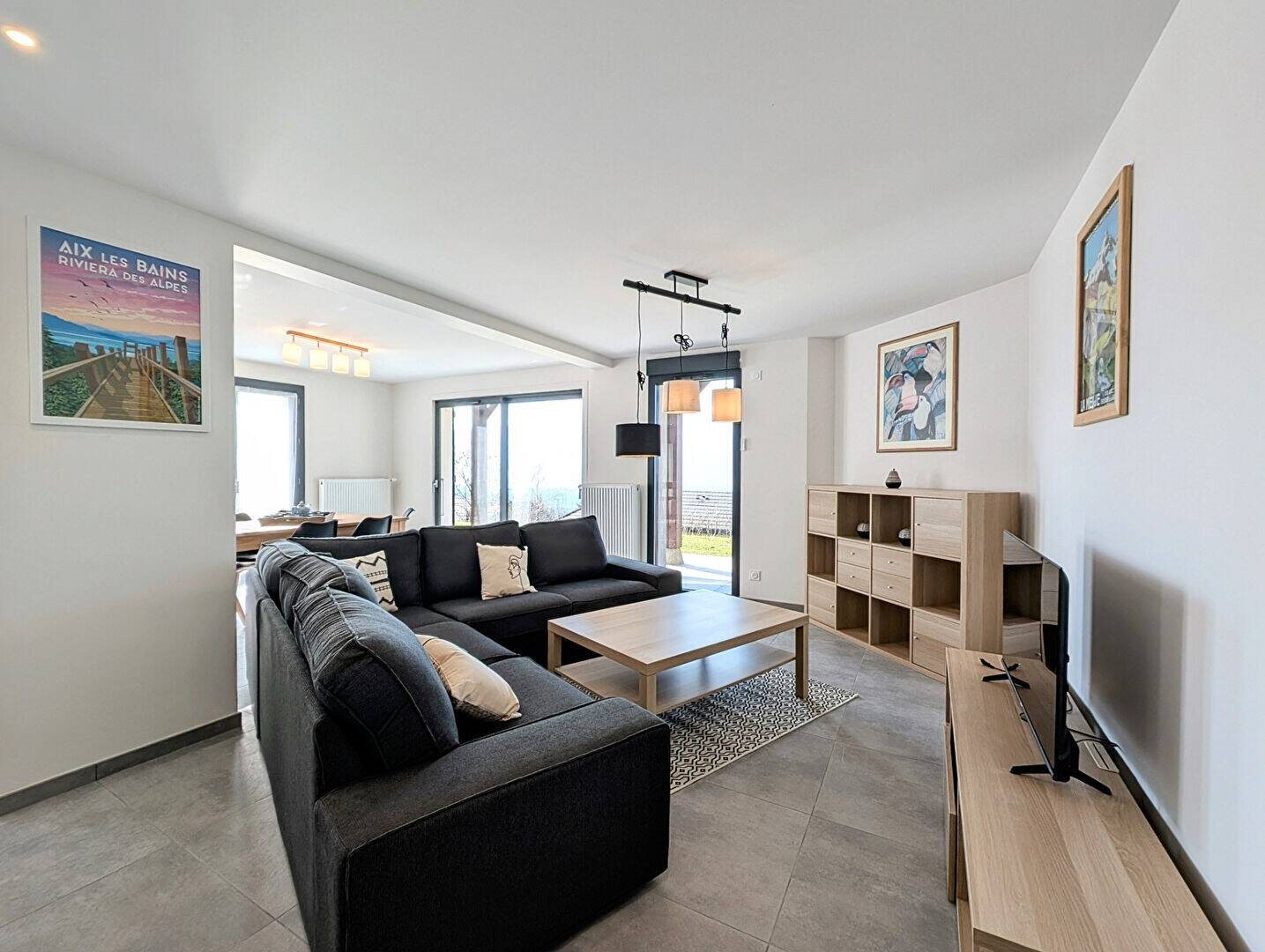 Maison à louer, 140m², Pugny-Chatenod