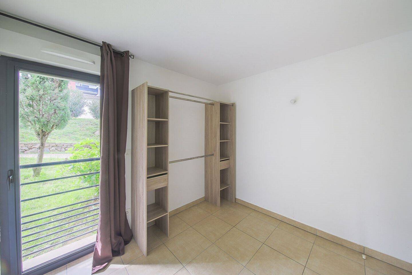 Appartement à louer, 37m², Bastia