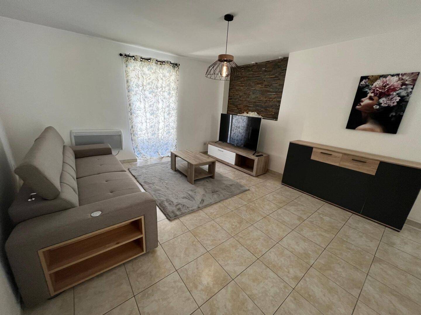 Appartement à vendre, 130m², Pont-Saint-Esprit