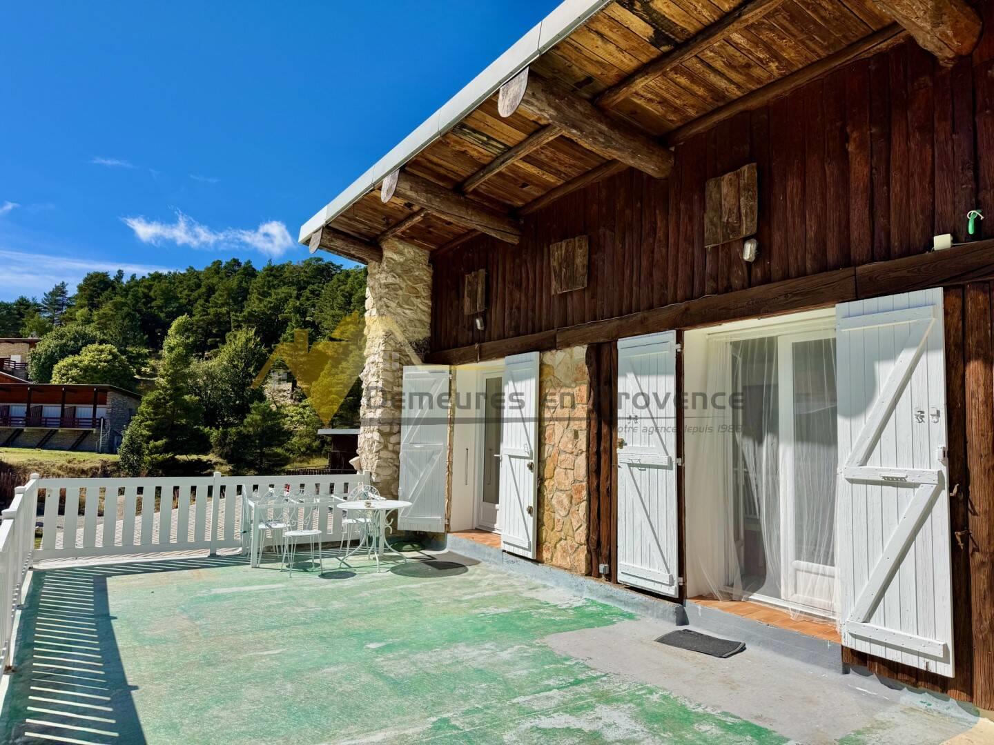 Appartement à vendre, 63m², Beaumont-du-Ventoux