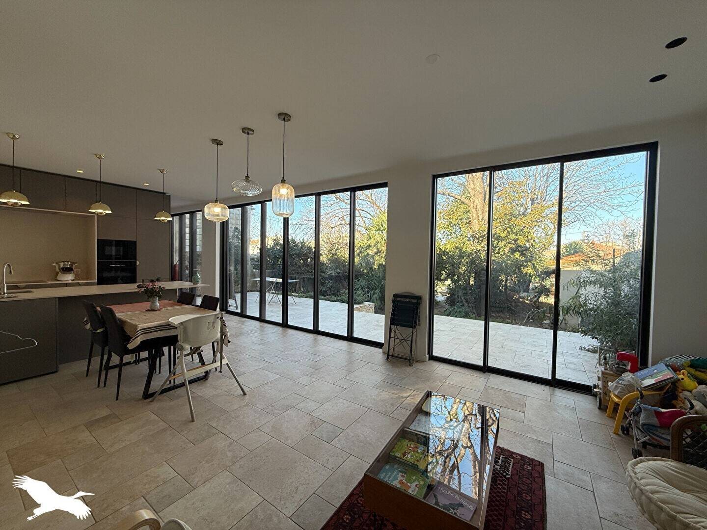 Maison à louer, 140m², Marseille 4ème