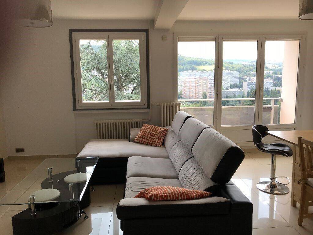 Appartement à louer, 58m², Saint-Etienne