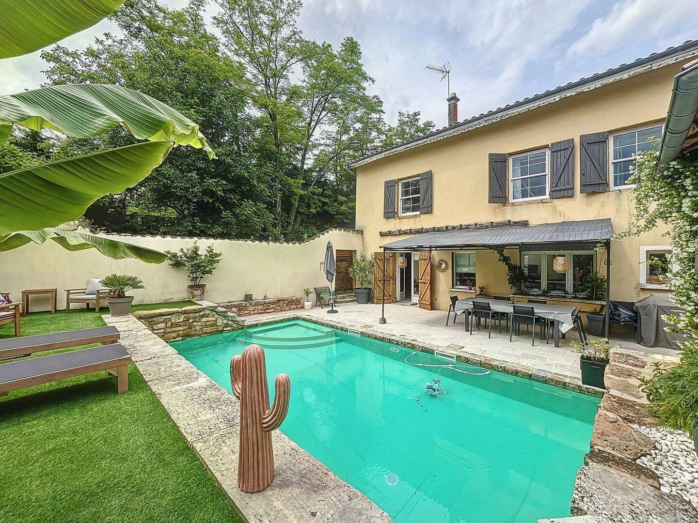 Maison à vendre, 150m², Sathonay-Village