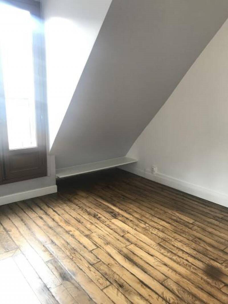 Appartement à louer, 21m², Paris 18ème