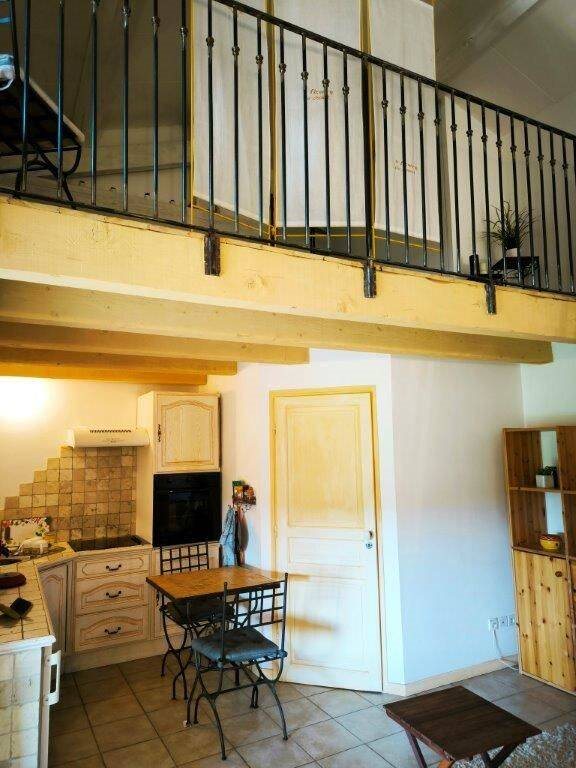 Appartement à louer, 40m², Lussan