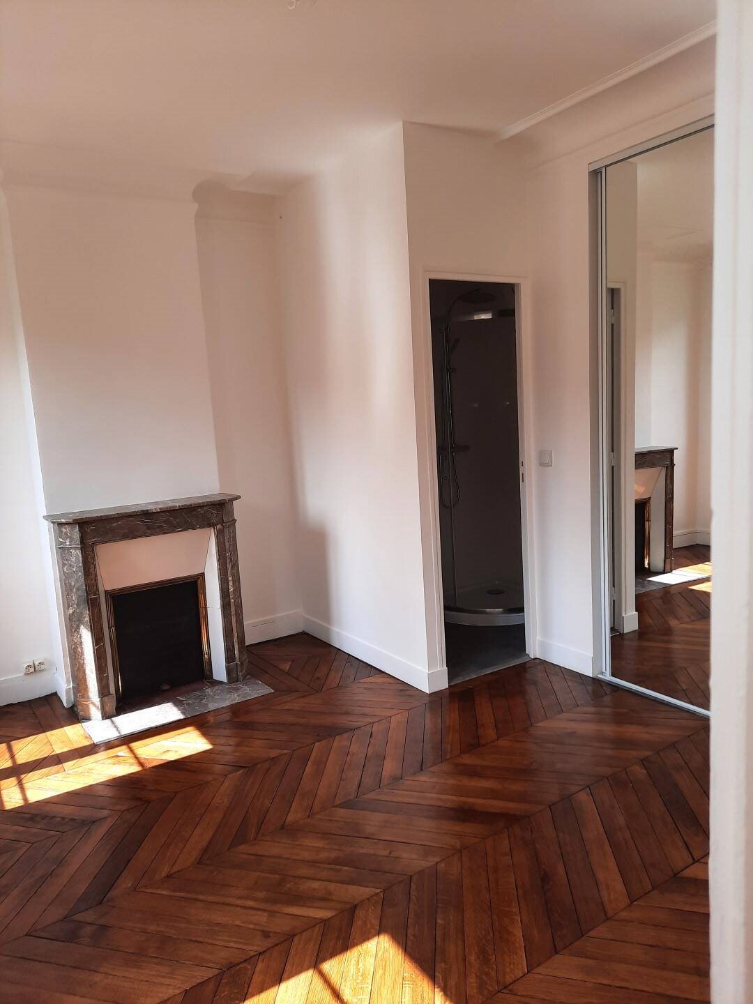 Appartement à louer, 61m², Paris 17ème