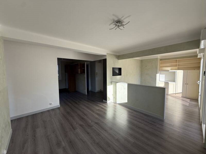 Appartement à vendre, 68m², Avignon-lès-Saint-Claude