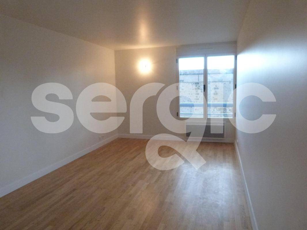 Appartement à louer, 27m², Bordeaux