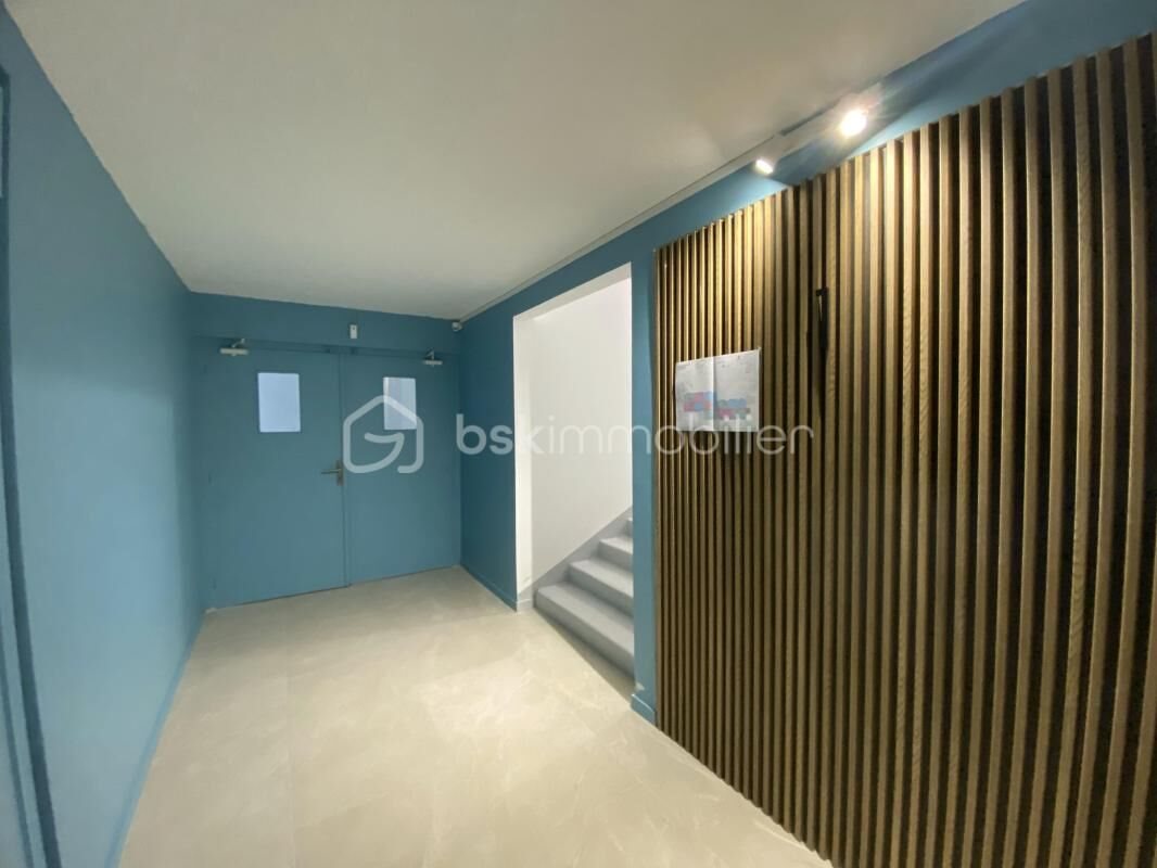 Appartement à vendre, 68m², Saint-Christol