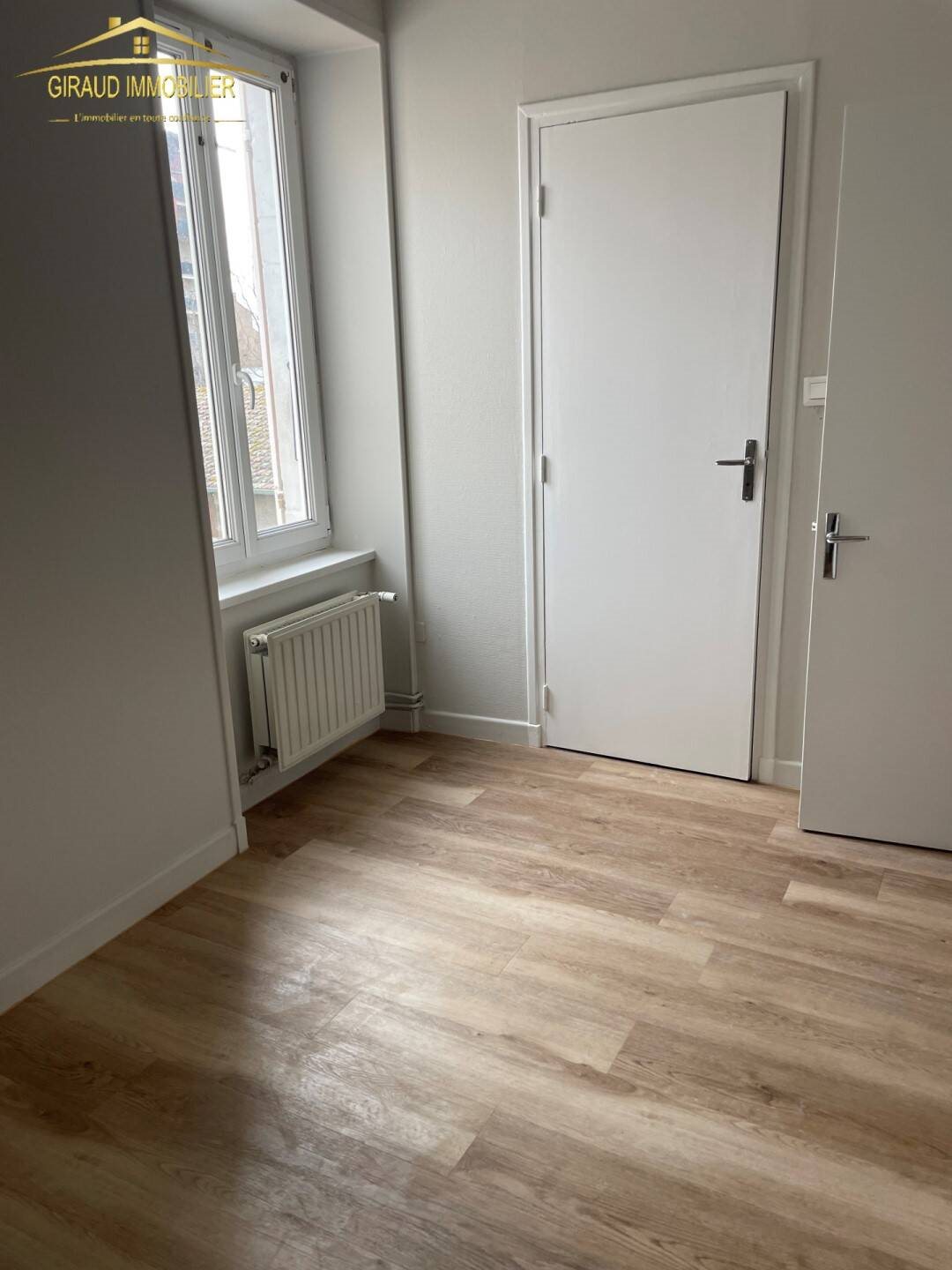 Appartement à louer, 93m², Le Coteau