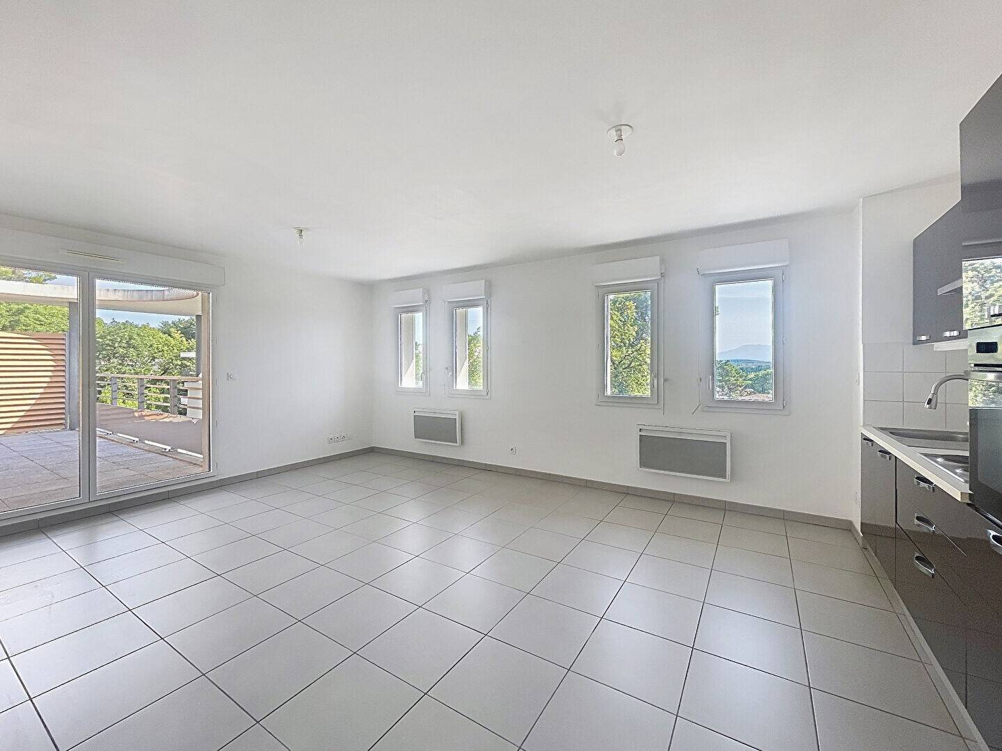 Appartement à vendre, 80m², Villeneuve-lès-Avignon