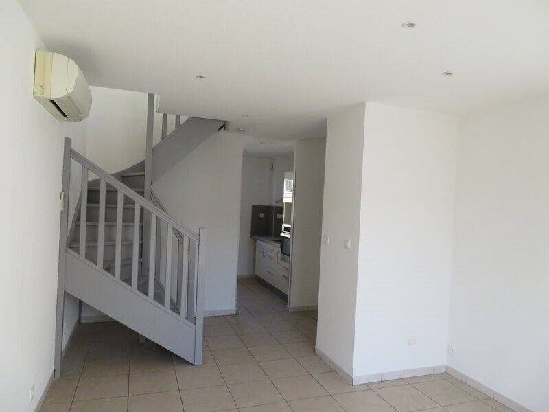 Appartement à louer, 47m², Marignane