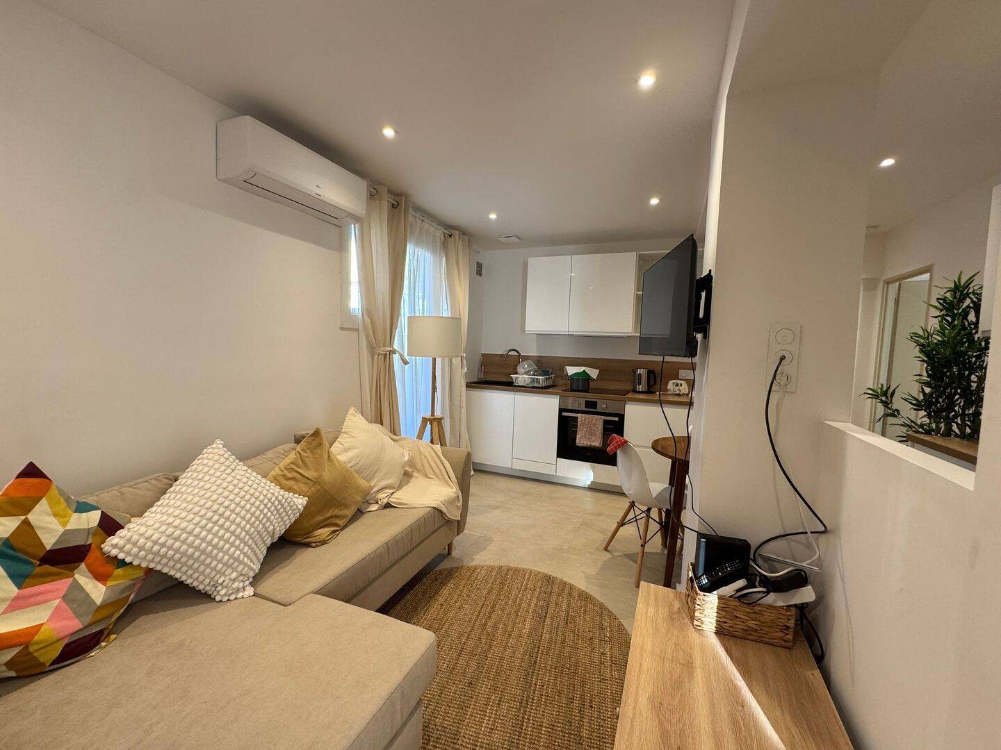 Appartement à louer, 74m², Toulon