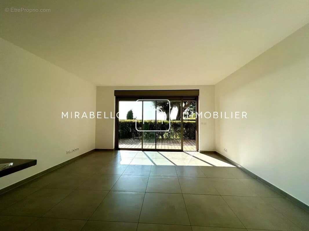 Appartement à vendre, 66m², Nice