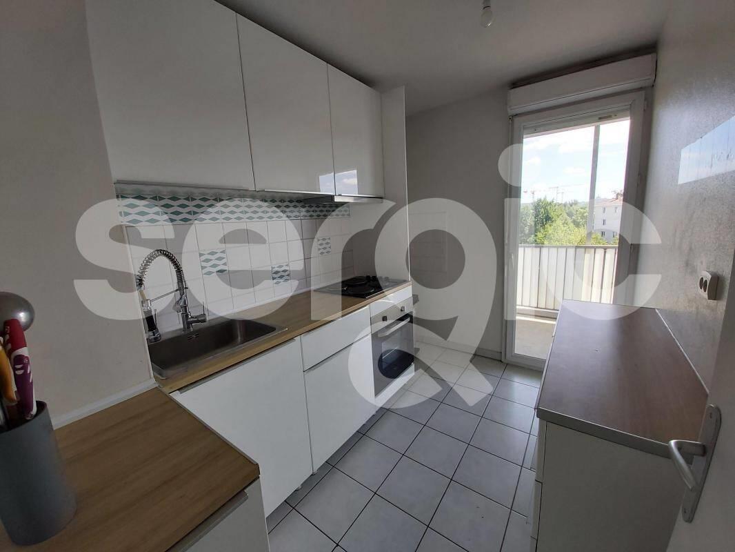 Appartement à louer, 61m², Bordeaux