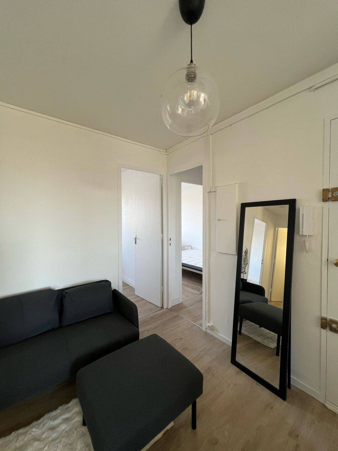 Appartement à louer, 70m², Bron
