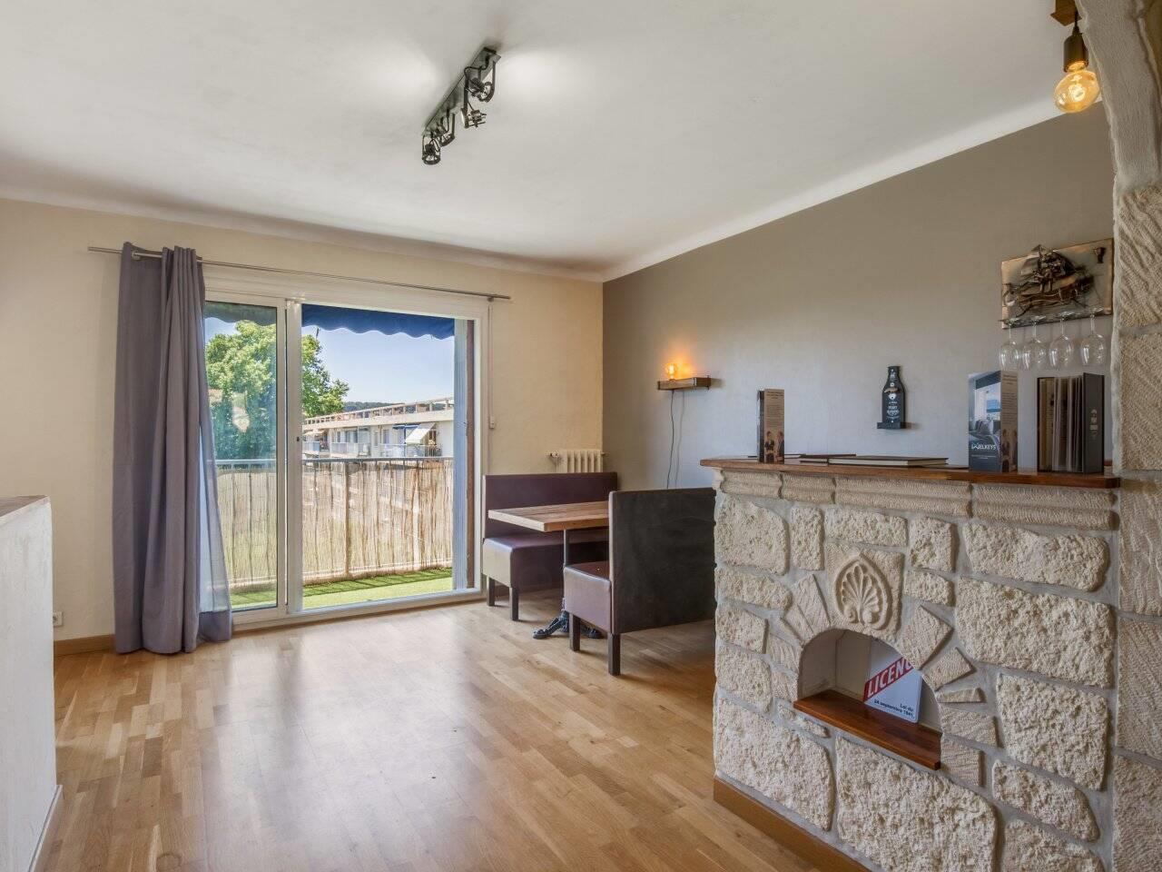 Appartement à louer, 69m², Toulon