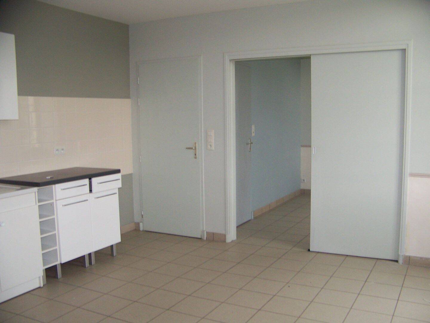 Appartement à louer, 80m², Voulaines-les-Templiers