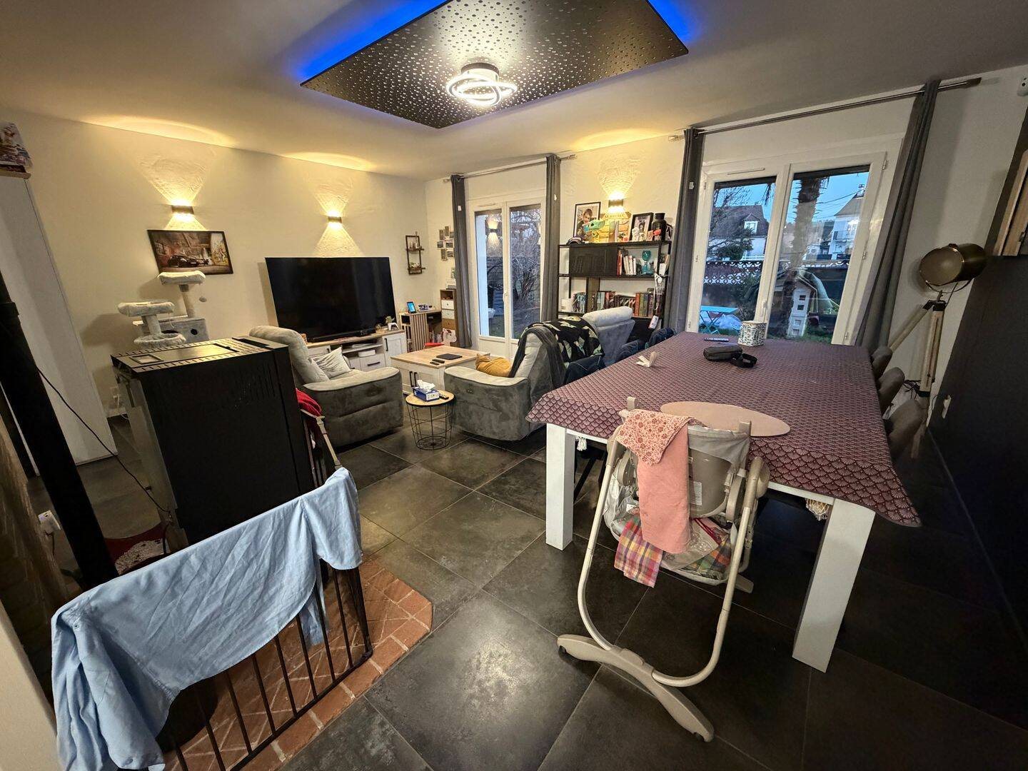 Maison à vendre, 105m², Saint-Pantaléon-de-Larche