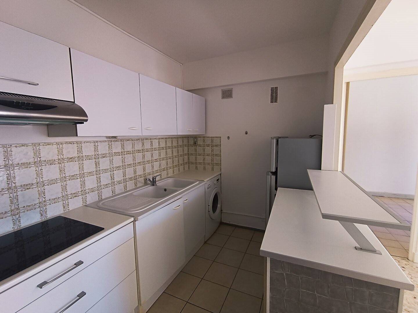 Appartement à louer, 43m², Nîmes