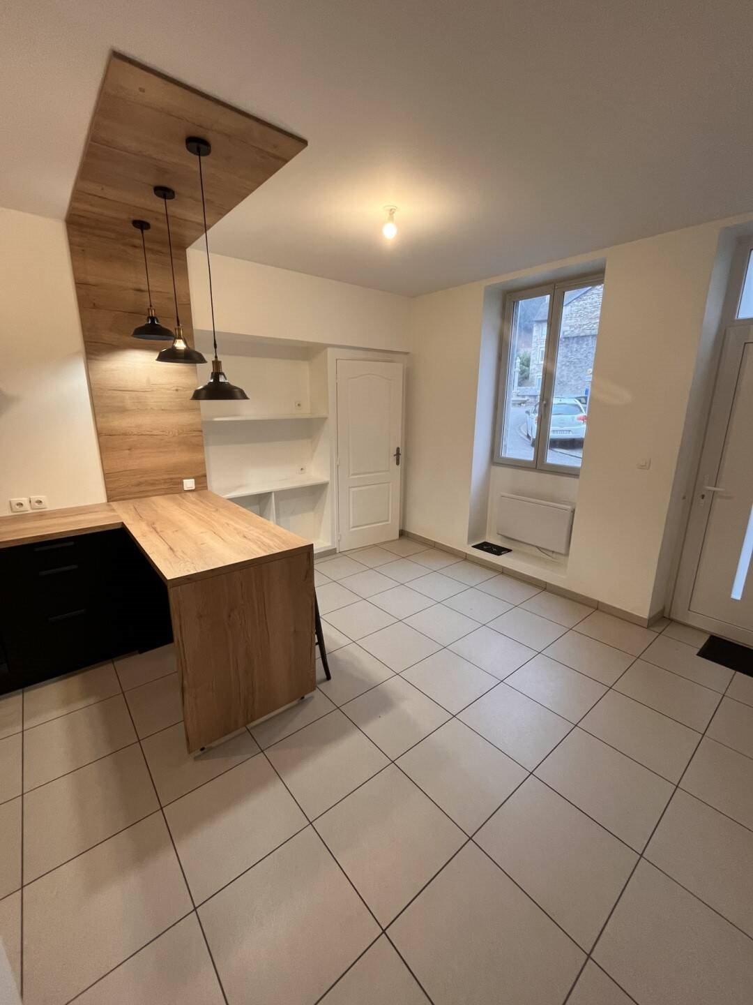 Maison à louer, 55m², Villebois