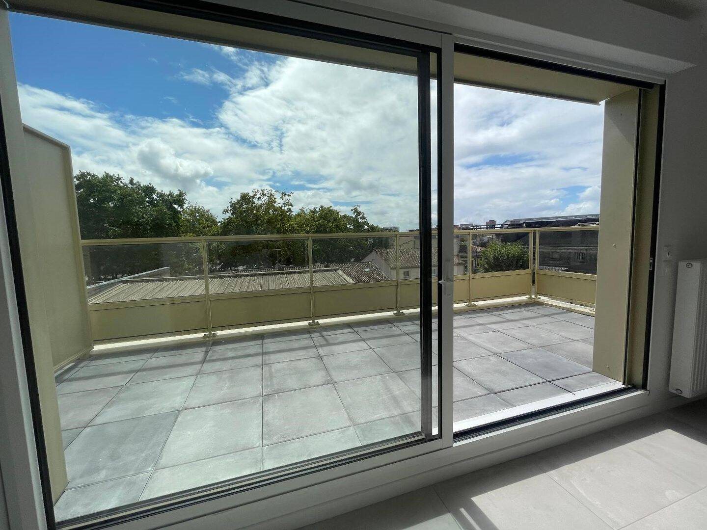 Appartement à louer, 80m², Bordeaux