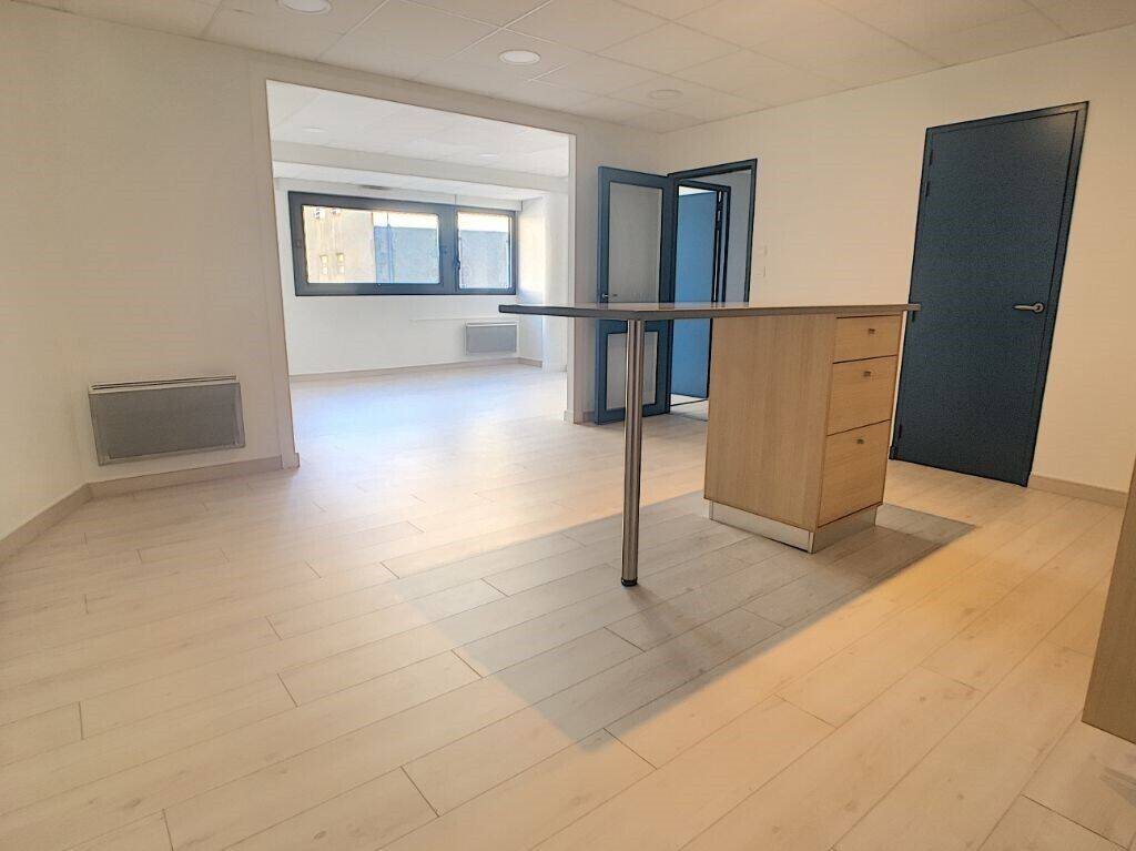 Appartement à louer, 91m², Aurillac
