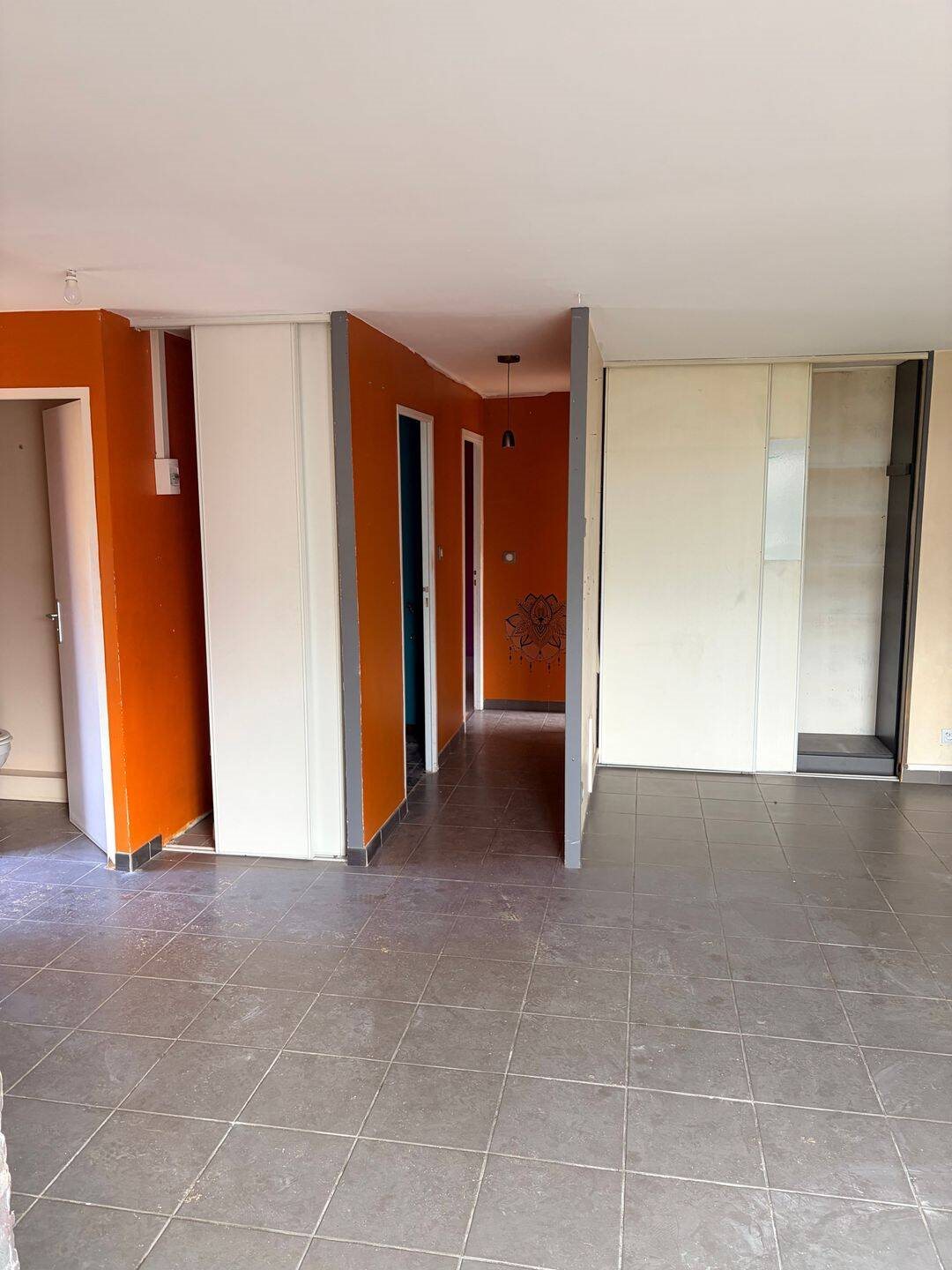 Maison à vendre, 70m², Saint-Vincent-de-Reins