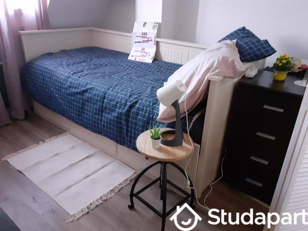 Appartement à louer, 14m², Paris 17ème