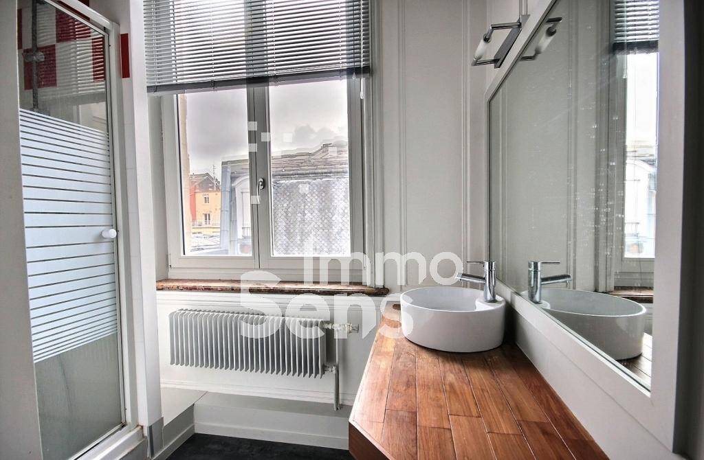 Appartement à louer, 83m², Lille