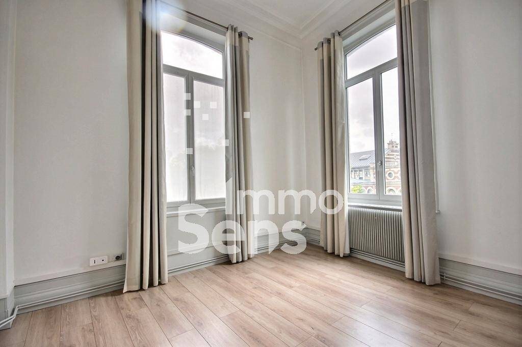 Appartement à louer, 83m², Lille