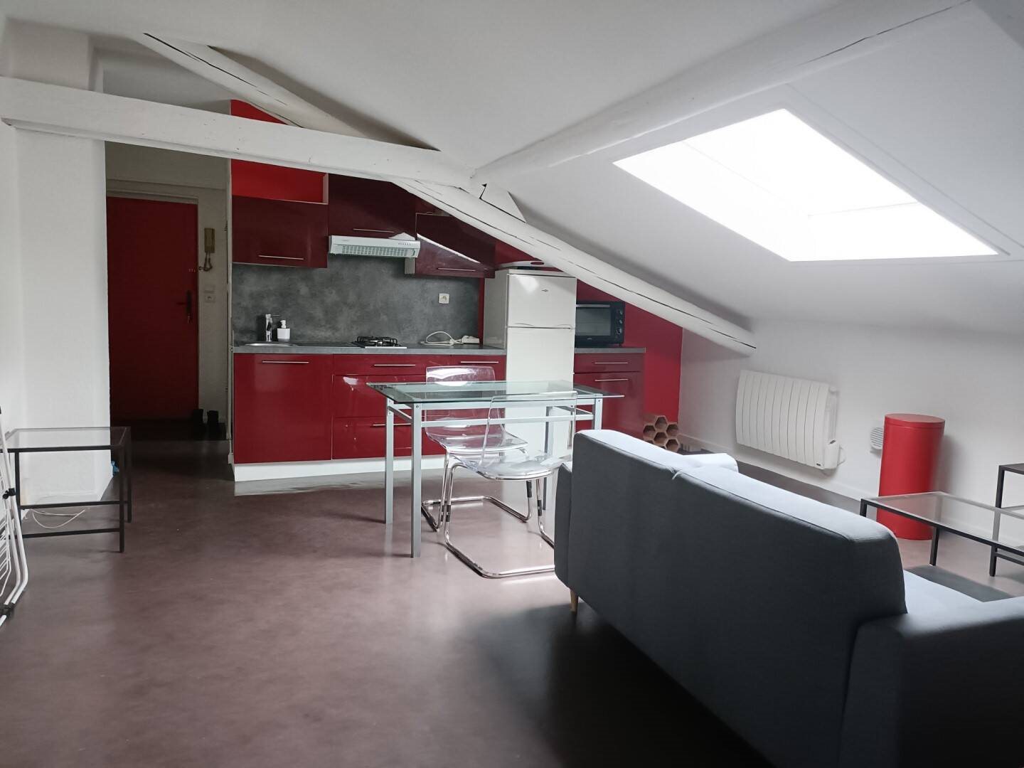 Appartement à louer, 28m², Reims