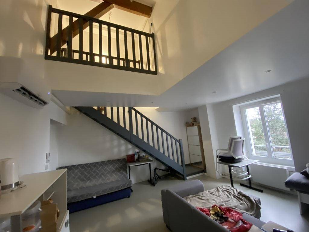 Appartement à louer, 60m², Le Chambon-Feugerolles