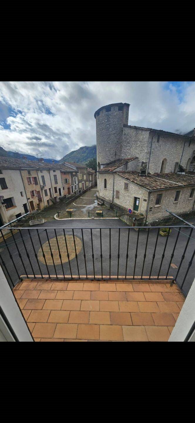 Maison à vendre, 90m², Annot