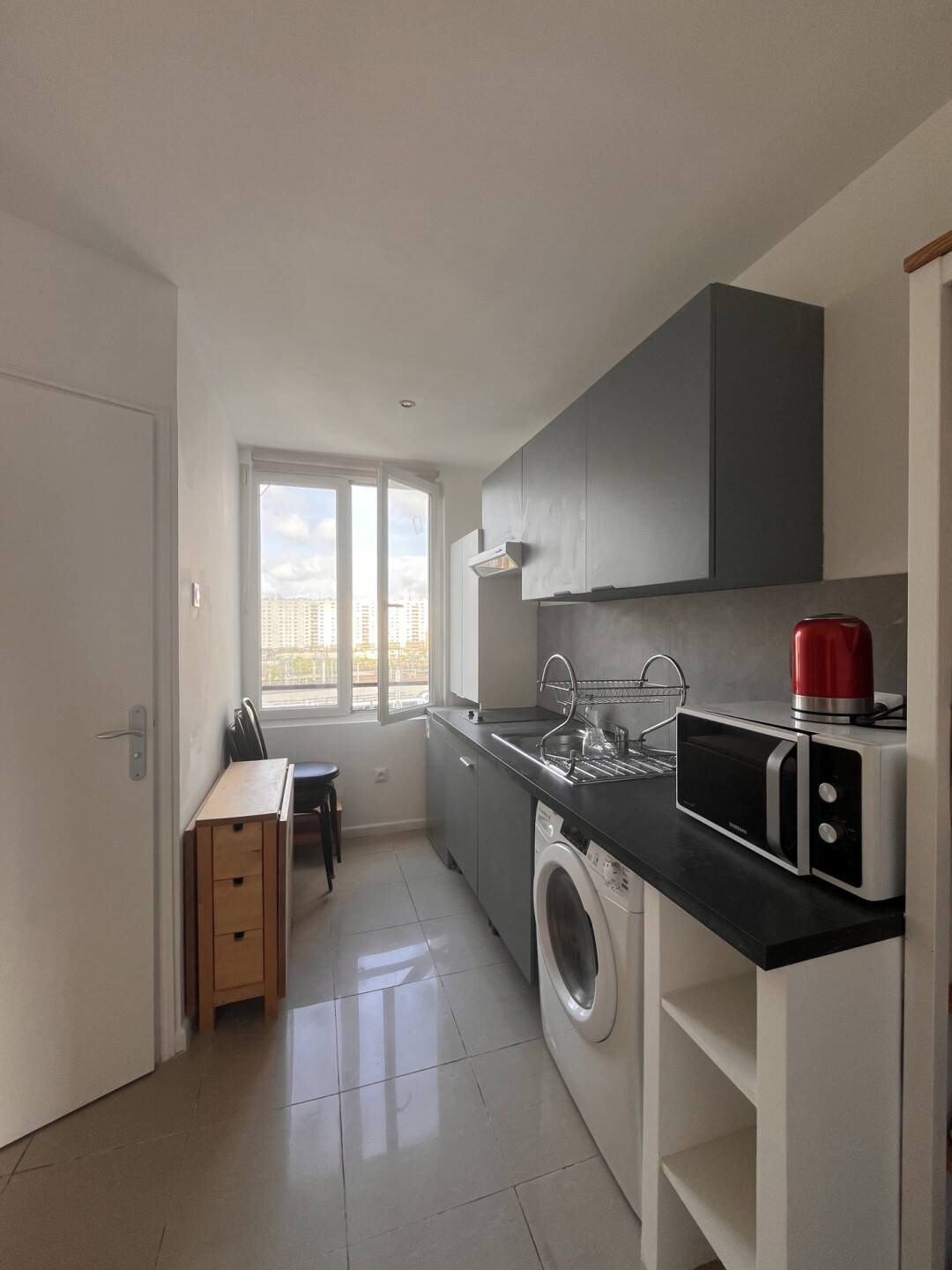 Appartement à louer, 22m², Paris 18ème