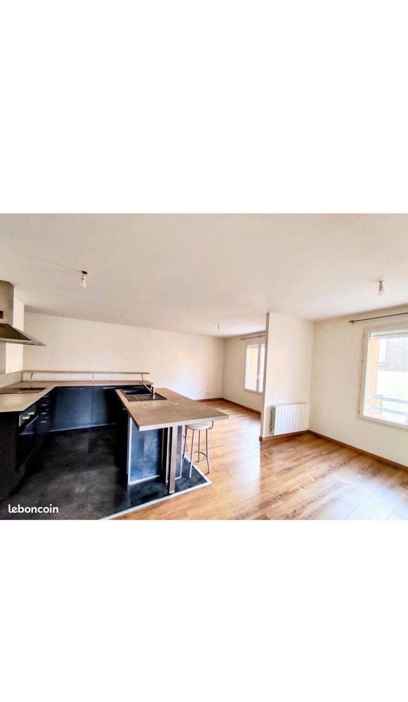 Appartement à louer, 71m², Feurs