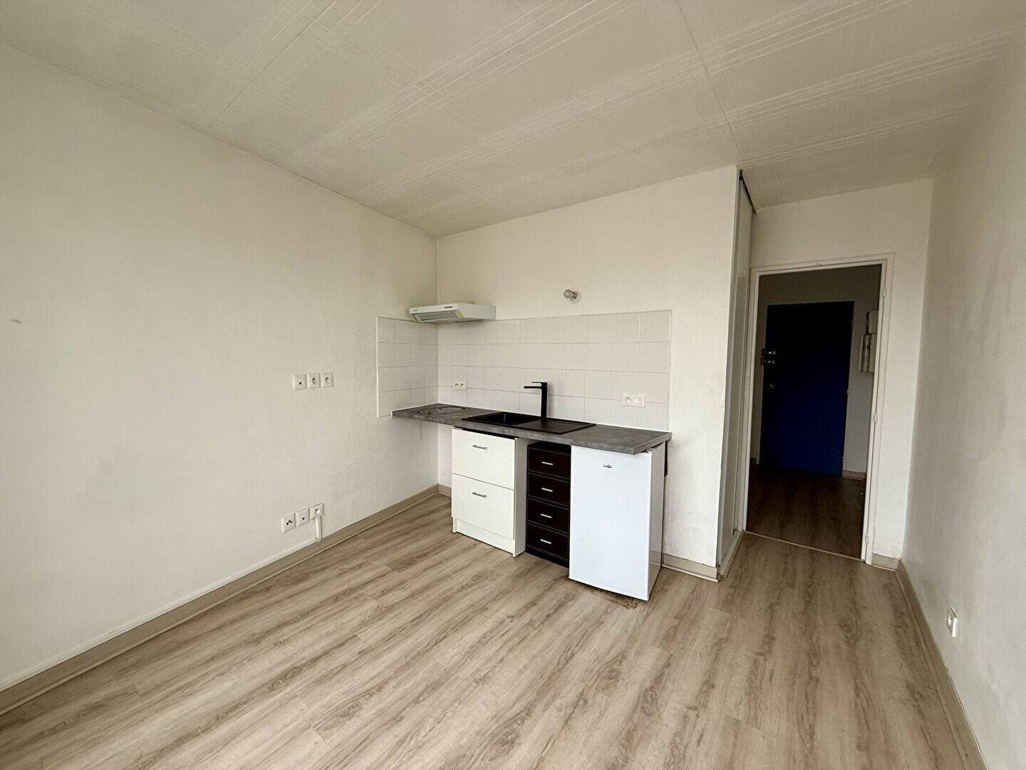 Appartement à louer, 17m², La Garenne-Colombes