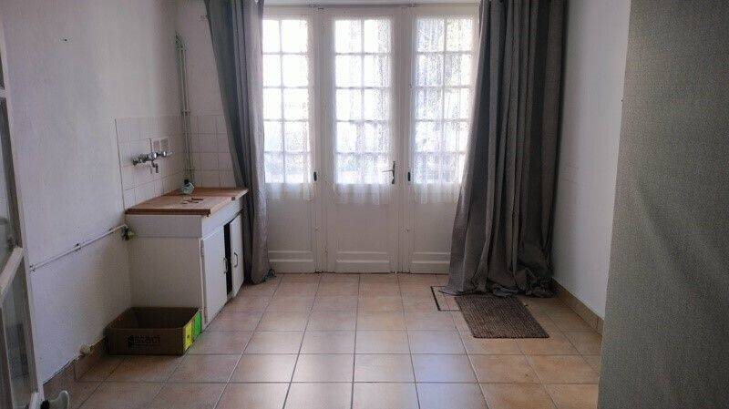 Maison à louer, 107m², Champagnac-de-Belair