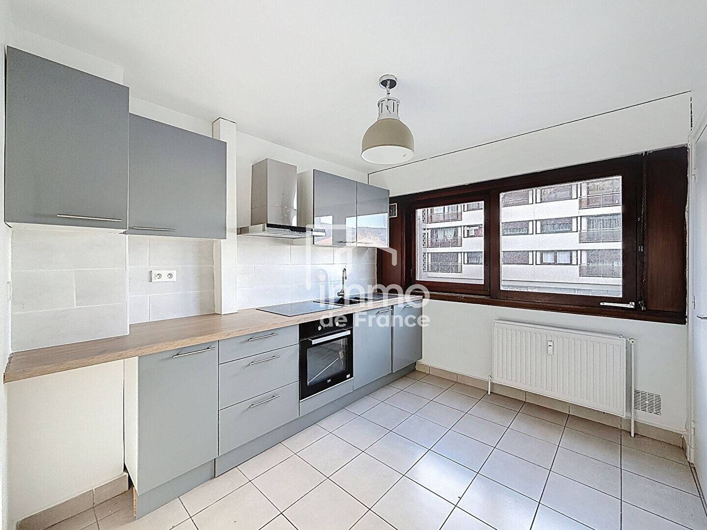 Appartement à vendre, 101m², Oyonnax