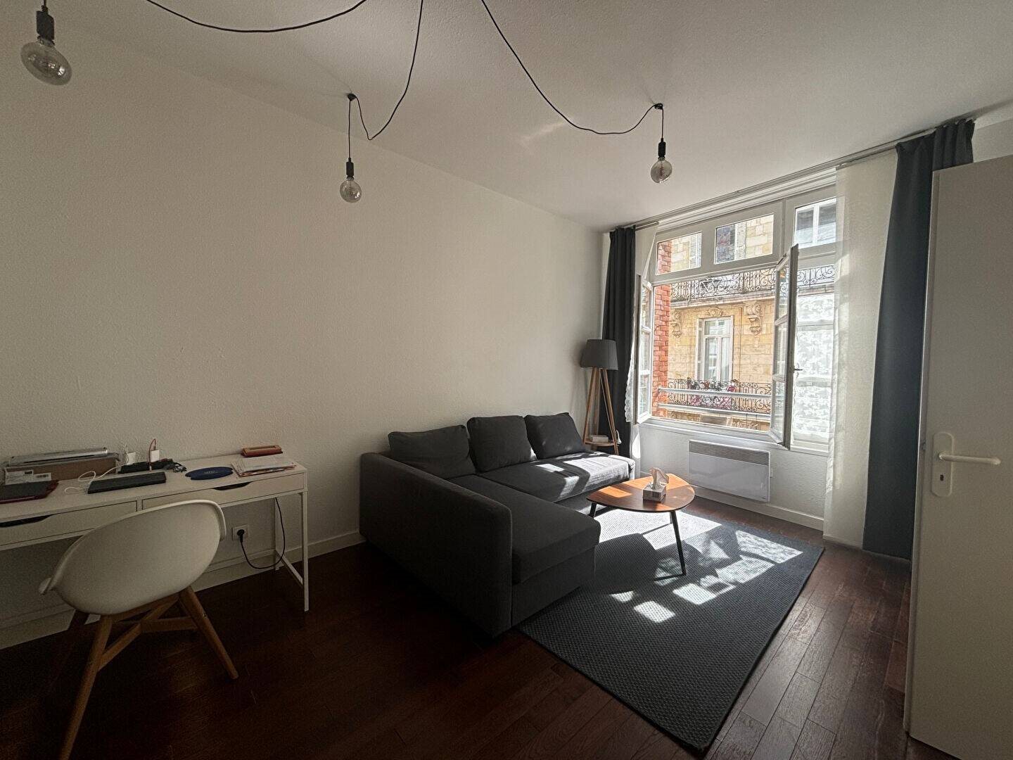 Appartement à louer, 60m², Bordeaux