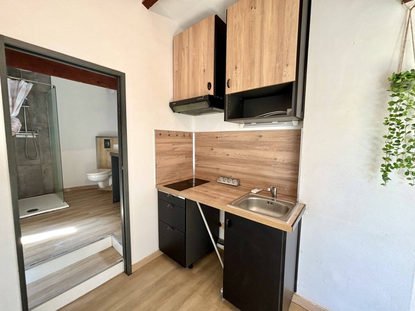 Appartement à louer, 23m², Aubagne