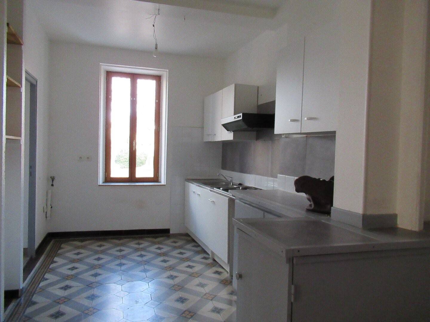 Appartement à louer, 60m², Creissan