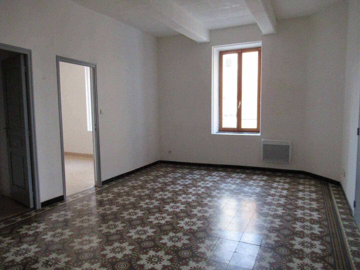 Appartement à louer, 60m², Creissan