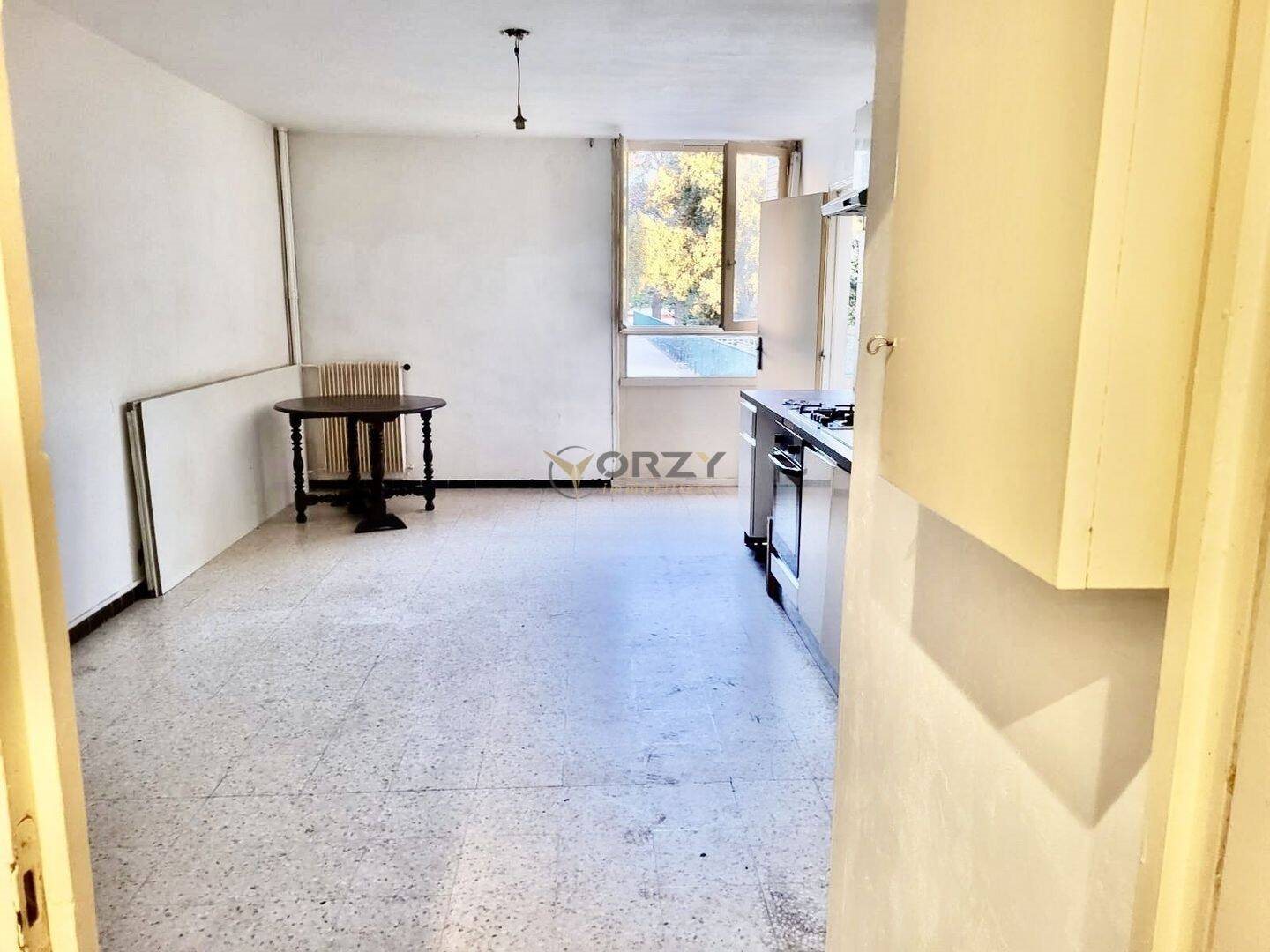 Appartement à vendre, 35m², Nîmes